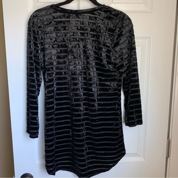 Liquid by Sioni Black Crushed Velvet and Sheer Stripe Blouse, size M - Picture 6 of 7